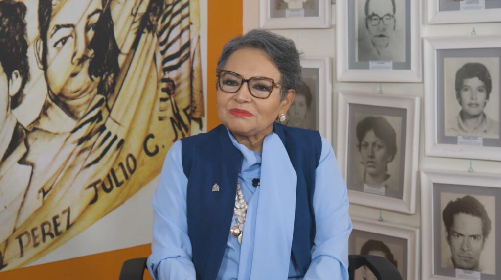 La ministra Annarella Vélez, titular de la SECAPPH, organizó el concurso “Resistencia Popular y Refundación del Estado”.