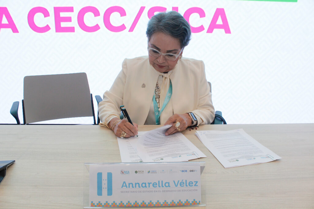 En la Reunión Ordinaria del Consejo de ministras y ministros de Cultura llegaron a importes acuerdos para fortalecer los lazos culturales en la región