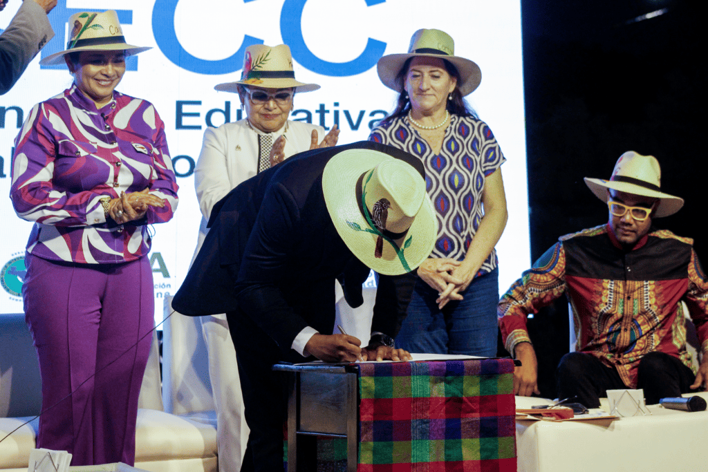 Llamado a la acción de Cantarranas, es un acuerdo entre ministras y ministros de cultura de la región SICA.