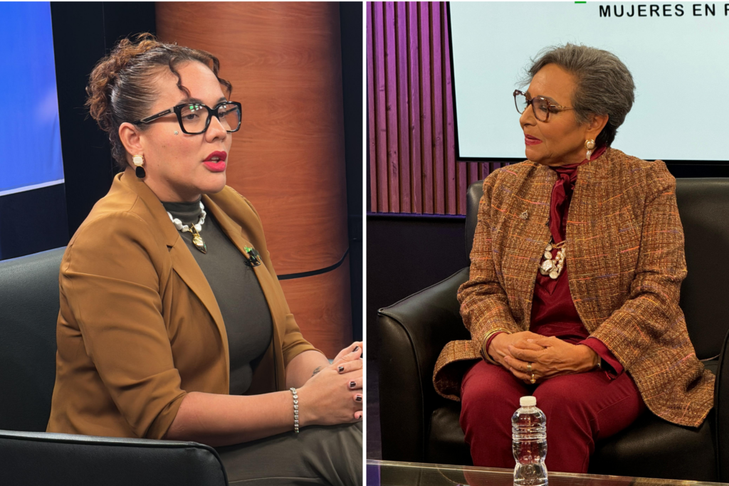 De izquierda a derecha la embajadora de Venezuela en Honduras, Margaud Godoy y la ministra Annarella Vélez.