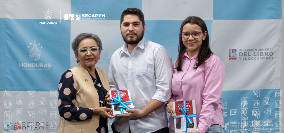 Donación de instrumentos de cuerda