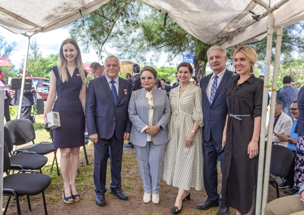 El develamiento del busto de Yuri Gagarin representa un avance importante en el fortalecimiento de las relaciones entre Honduras y Rusia