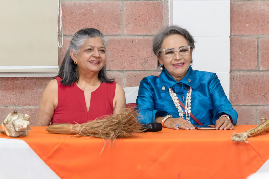 Participación de la Dra. Gloria Lara Pinto y la ministra de la SECAPPH, Annarella Vélez