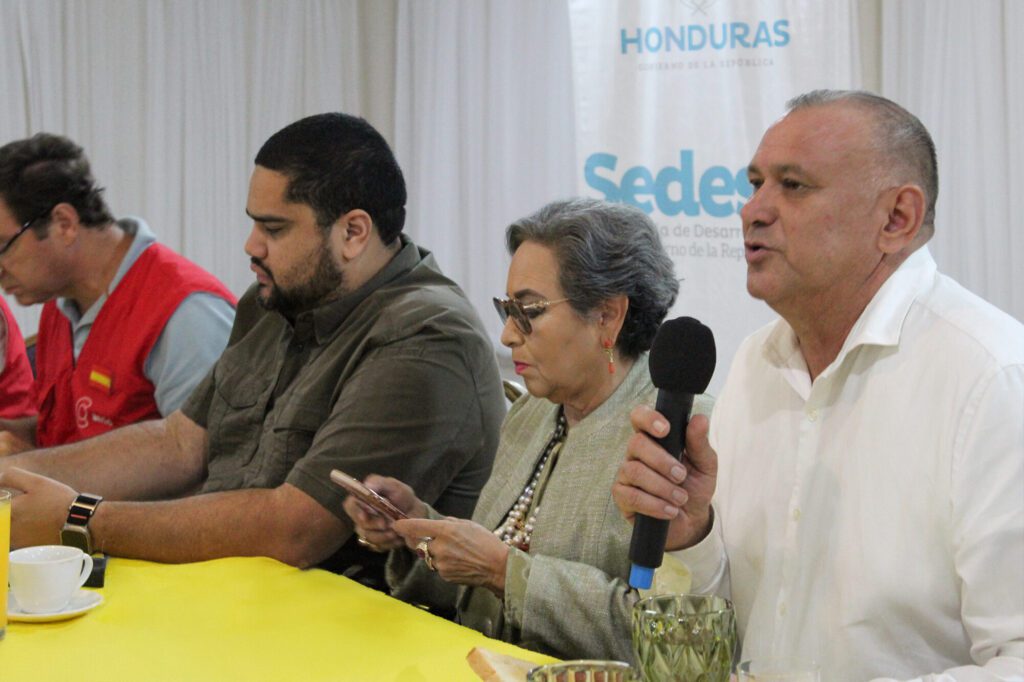 REU-V-CENTENARIO-TRUJILLO